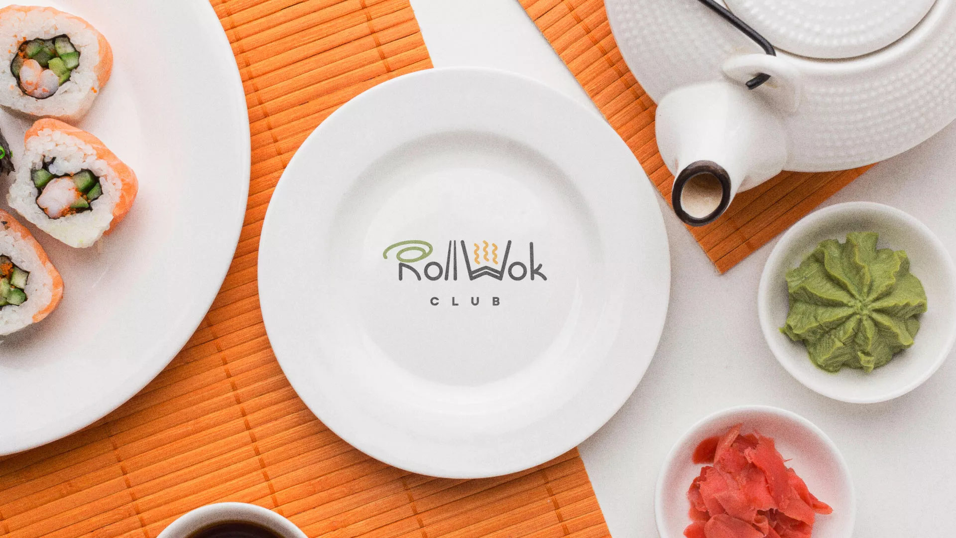 Разработка логотипа и фирменного стиля в Волгограде для суши-бара «Roll Wok Club»